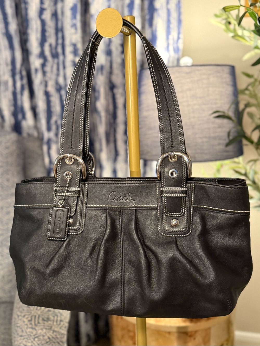 Coach Black Leather Shoulder Bag with Contrast Stitching